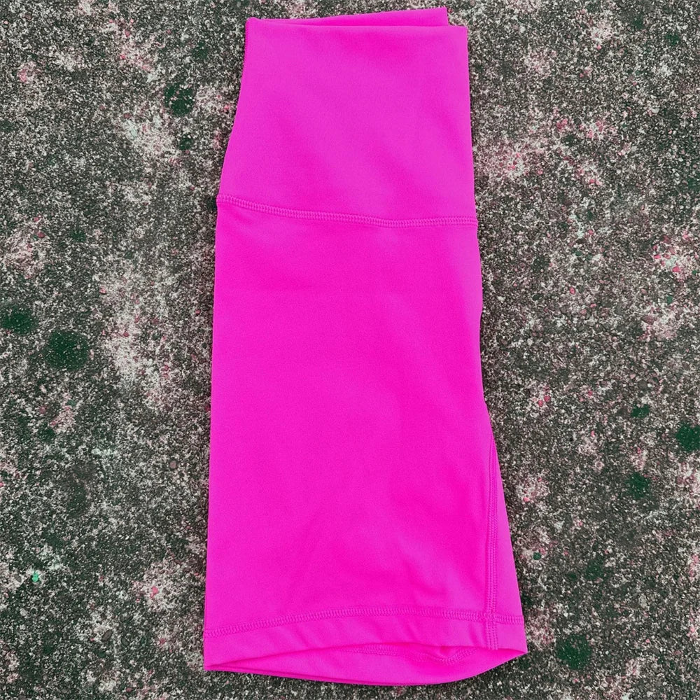 Solid Color High Waist Yoga Shorts Squat Proof With Pocket