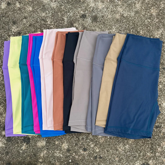 Solid Color High Waist Yoga Shorts Squat Proof With Pocket